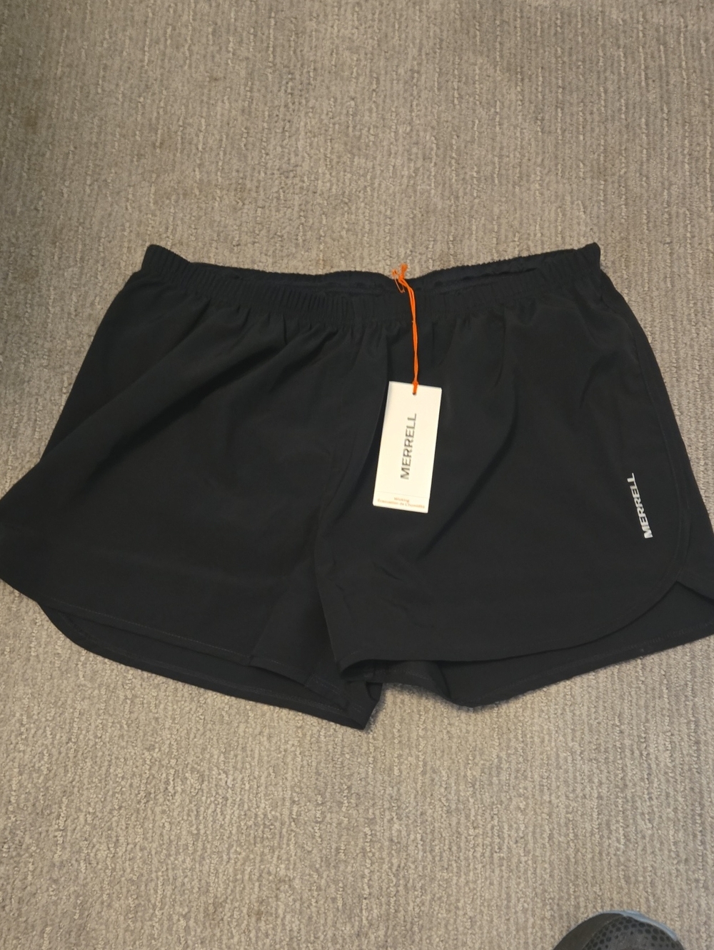 NEW! Merrell Woman's Black Athletic Running Run Shorts Size L